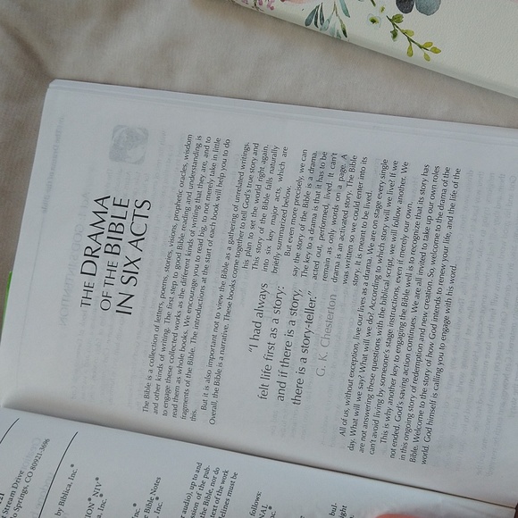 NIV new testament study guide and journal - Picture 2 of 4